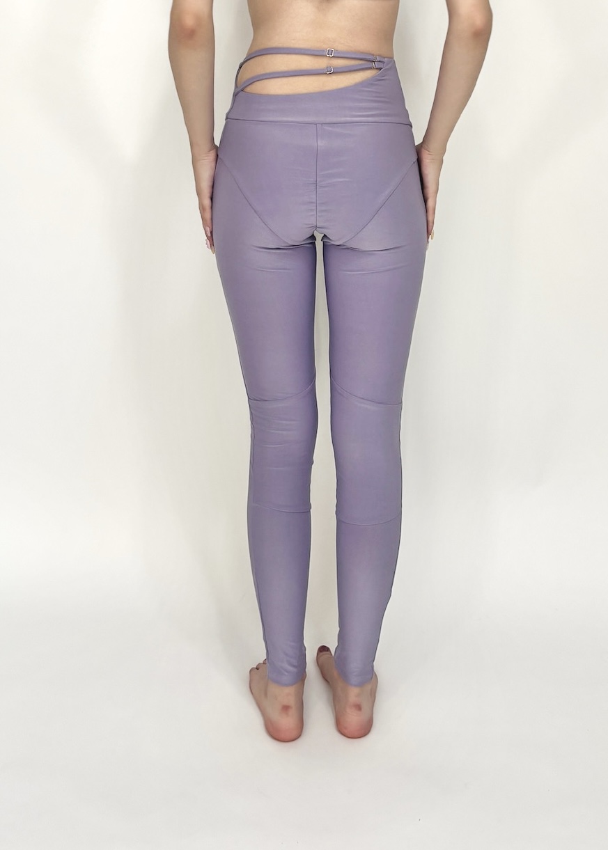 LEGGINGS STRAPPY lavender. - Image 3